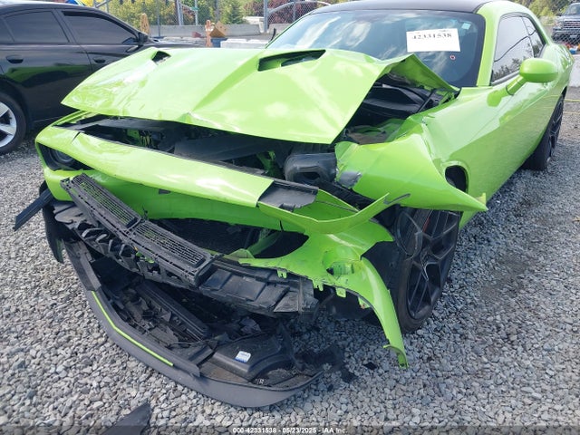 2C3CDZBTXFH861255 Dodge Challenger