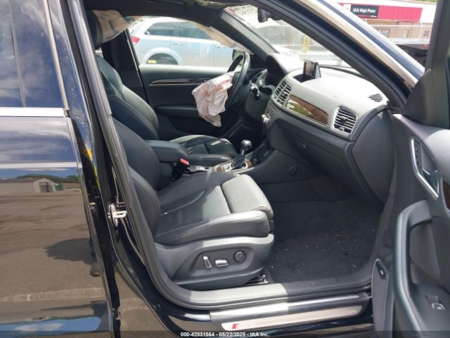 2016 AUDI Q3 WA1GFCFS4GR015382 Photo 4
