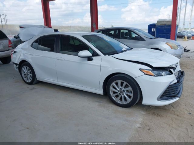 4T1C11AK9MU584845 Toyota CAMRY LE