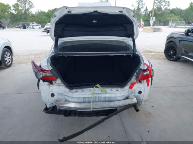 4T1C11AK9MU584845 Toyota CAMRY LE