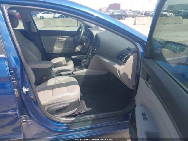 5NPD84LF7HH052015 Hyundai Elantra Limited