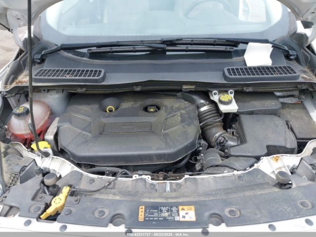 1FMCU9J99JUB50522 Ford Escape Titanium