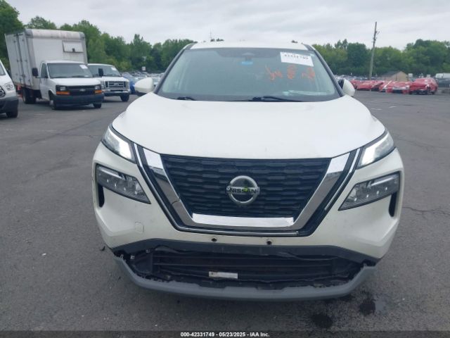 5N1AT3BB5MC751932 Nissan Rogue Sv Intelligent Awd