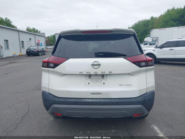 5N1AT3BB5MC751932 Nissan Rogue Sv Intelligent Awd