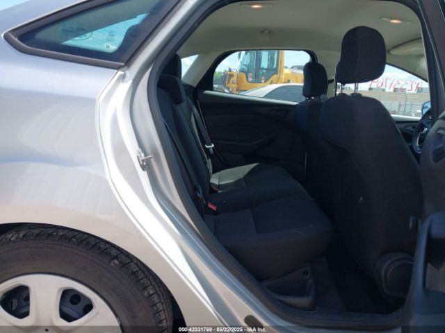 1FADP3E27GL225295 Ford FOCUS S