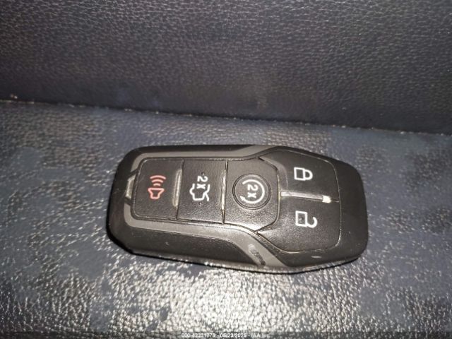 1FM5K8D86HGD47605 Ford EXPLORER XLT