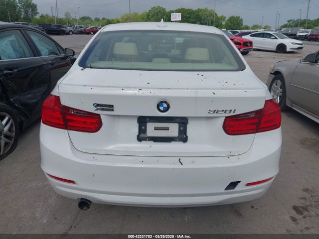 WBA3C3G53ENS68247 BMW 320i Xdrive
