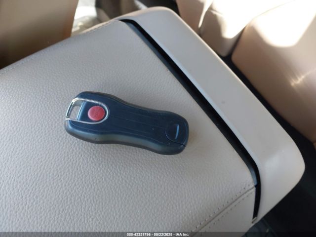 WP1AA2AY6KDA08082 Porsche Cayenne
