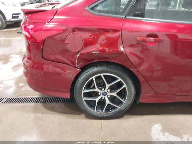 1FADP3F21FL306273 Ford FOCUS SE