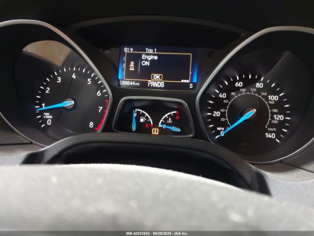 1FADP3F21FL306273 Ford FOCUS SE