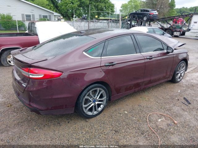 3FA6P0HD5HR271652 Ford FUSION SE