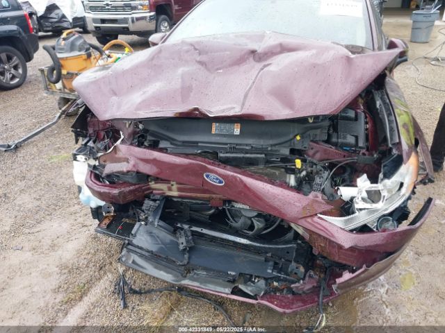 3FA6P0HD5HR271652 Ford FUSION SE