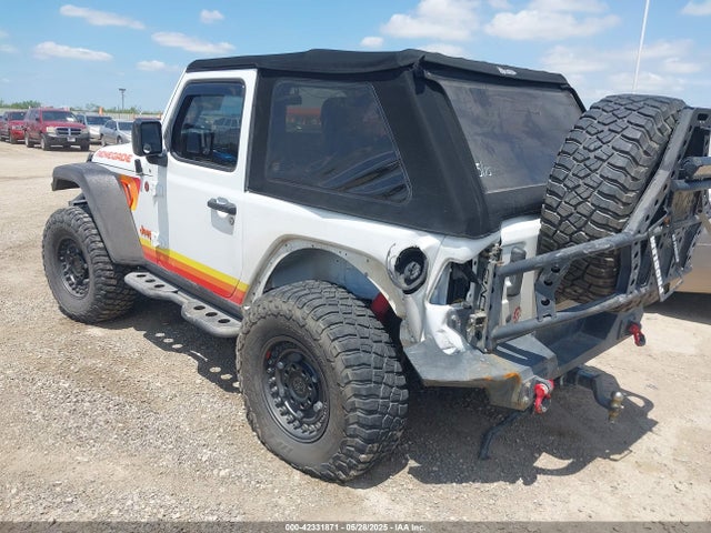 1C4GJXAN8JW302519 Jeep 2018