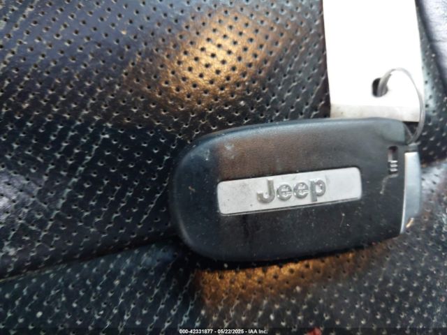 1C4RJFBG8FC173385 Jeep Grand Cherokee Limited