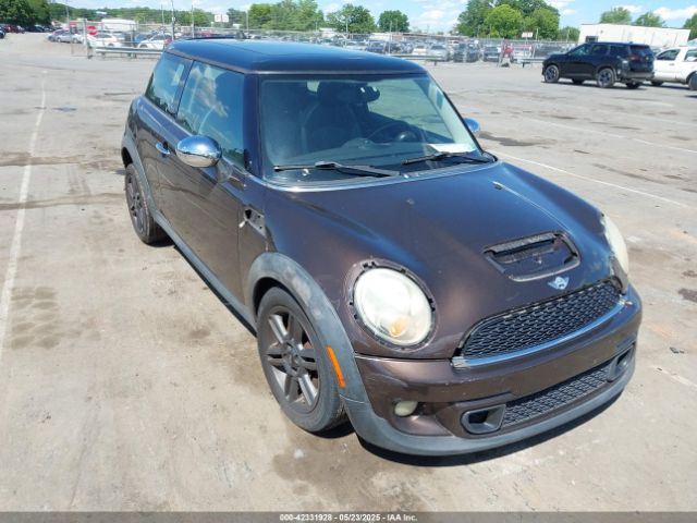 2011 MINI COOPER S WMWSV3C52BTY15379