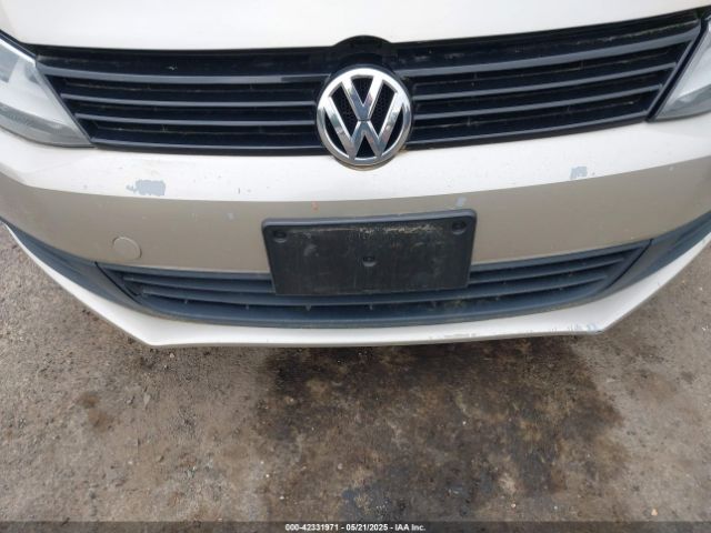3VW2K7AJ9EM255220 Volkswagen Jetta 2.0l S