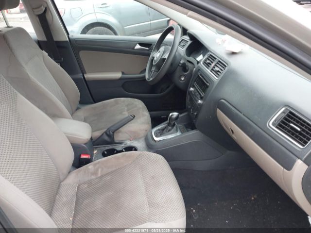 3VW2K7AJ9EM255220 Volkswagen Jetta 2.0l S