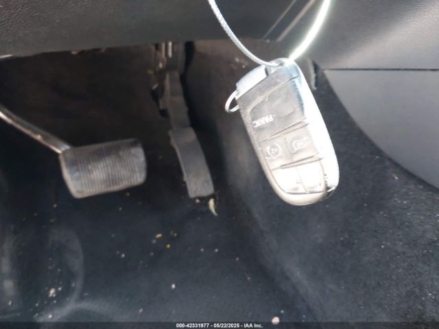 1C4RJEBGXFC926764 Jeep 2015