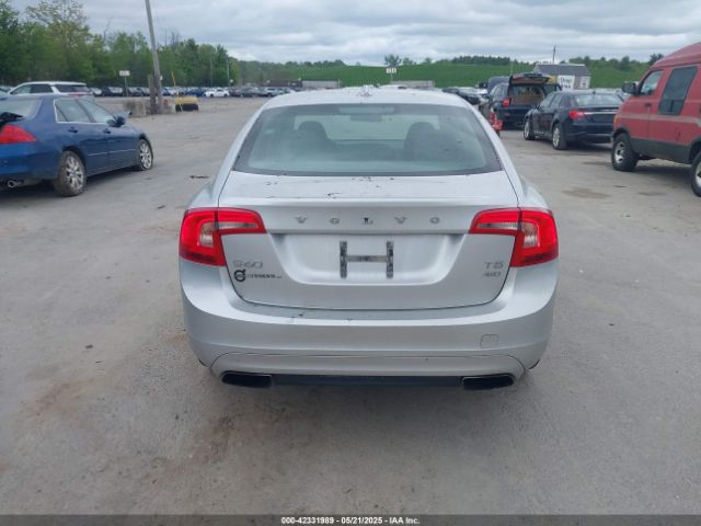 YV1612TB0F2316022 Volvo S60 T5 Premier