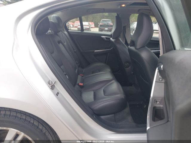 YV1612TB0F2316022 Volvo S60 T5 Premier