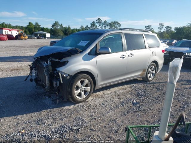 5TDKK3DC2FS571665 Toyota Sienna Le 7 Passenger/le 8 Passenger