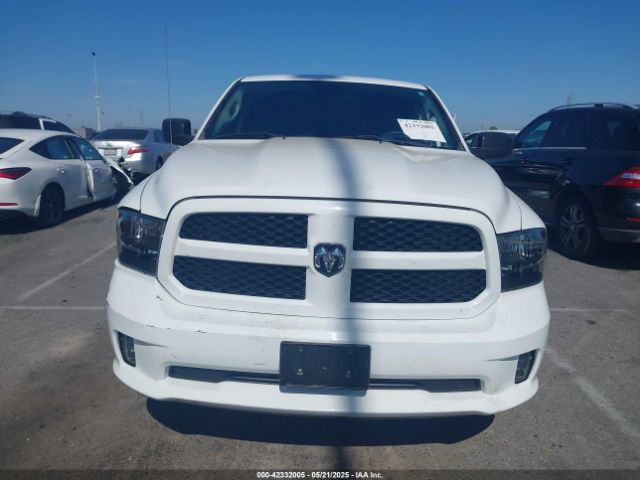 1C6RR6FT8JS149433 RAM 1500 Express  4x2 6'4 Box