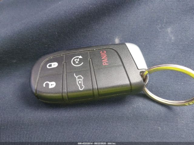 1C4RDJAG5FC147466 Dodge Durango Sxt