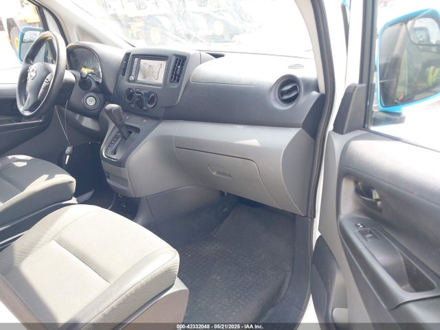 3N6CM0KN0MK693609 Nissan Nv200  Cargo Sv Xtronic Cvt