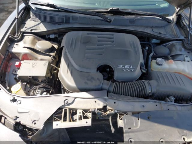2C3CDXHG5HH575721 Dodge Charger Sxt Rwd