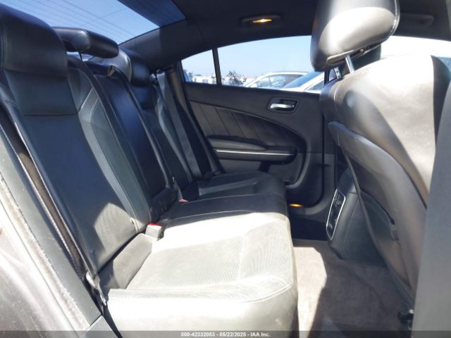 2C3CDXHG5HH575721 Dodge Charger Sxt Rwd