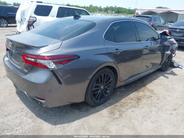 2021 TOYOTA CAMRY 4T1K61AK1MU560049 Photo 3