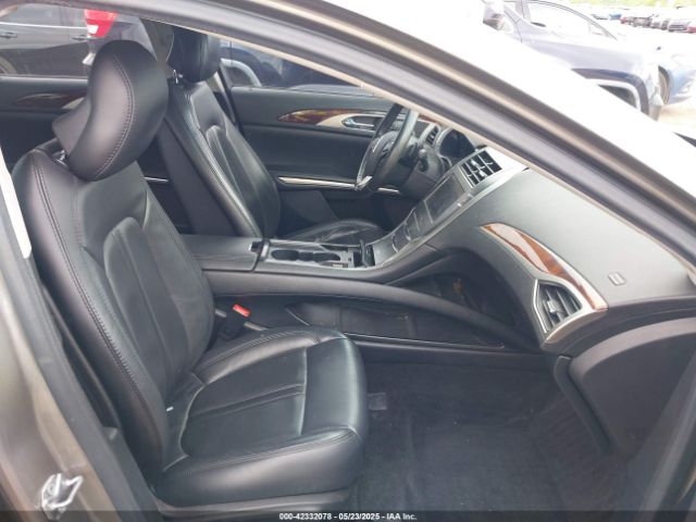 3LN6L2J99FR604385 Lincoln MKZ