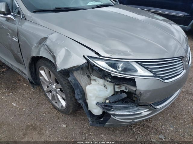 3LN6L2J99FR604385 Lincoln MKZ