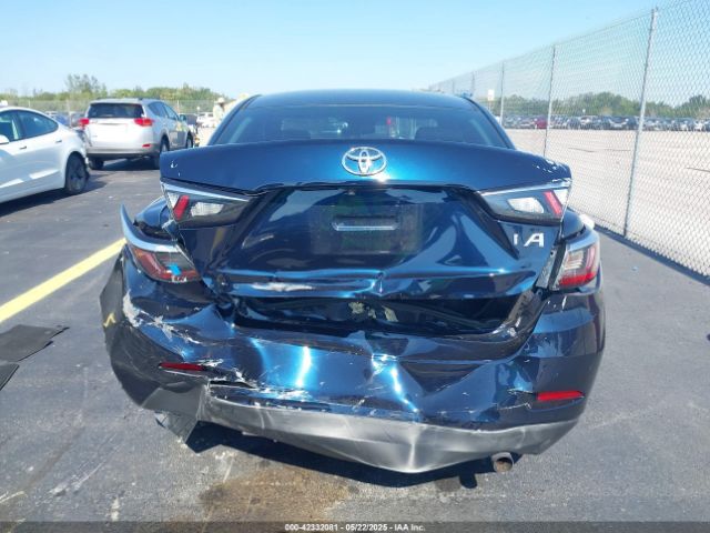 3MYDLBYV0JY303616 Toyota YARIS IA
