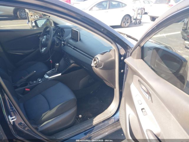 3MYDLBYV0JY303616 Toyota YARIS IA