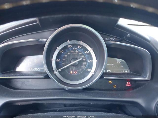 3MYDLBYV0JY303616 Toyota YARIS IA