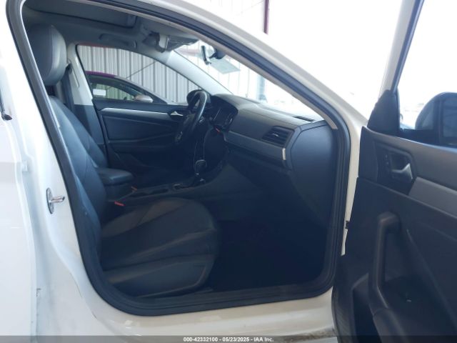 2019 VOLKSWAGEN JETTA 3VWC57BU1KM249749 Photo 4