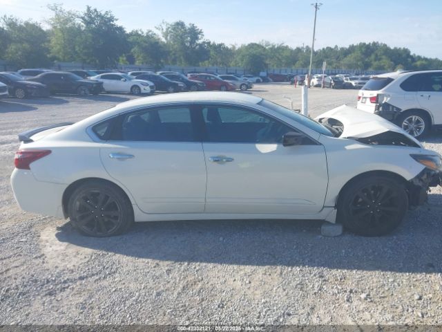 1N4AL3AP6HC208487 Nissan Altima 2.5 Sr