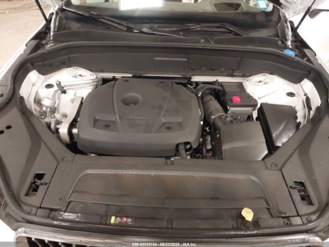 2022 VOLVO XC90 YV4A221KXN1803066 Photo 9