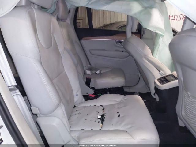2022 VOLVO XC90 YV4A221KXN1803066 Photo 7