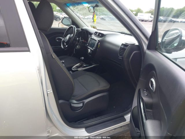 KNDJP3A58E7733682 KIA SOUL +
