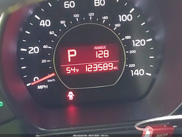 KNDJP3A58E7733682 KIA SOUL +