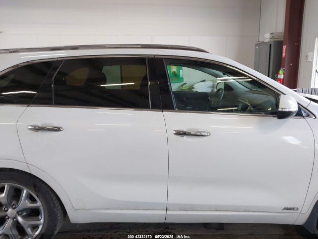 5XYPKDA57GG040235 KIA Sorento 3.3l Sx