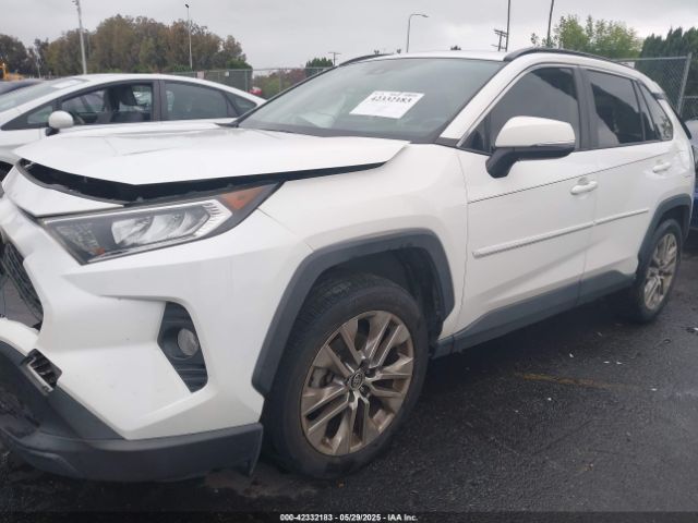 2019 TOYOTA RAV4 JTMC1RFV3KD015766 Photo 1