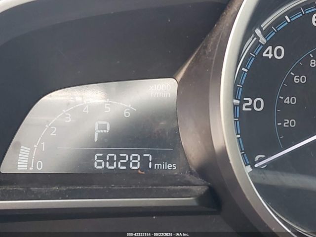 3MYDLBJV0LY706427 Toyota YARIS LE