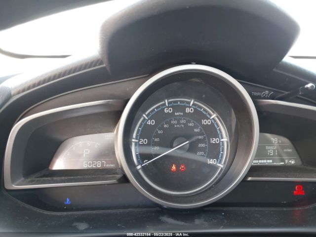 3MYDLBJV0LY706427 Toyota YARIS LE
