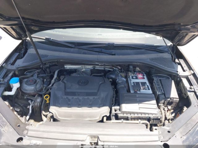 2019 VOLKSWAGEN TIGUAN 3VV1B7AX0KM027381 Photo 9