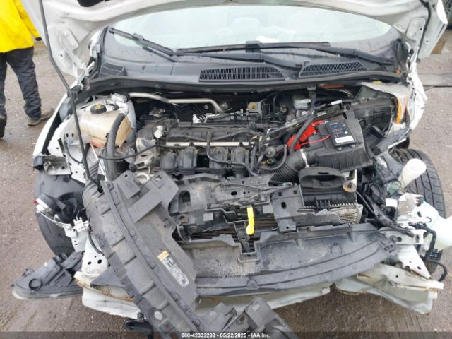 3FADP4BJ5GM173195 Ford FIESTA SE