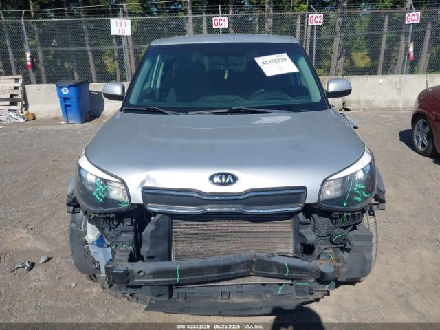KNDJN2A25H7470108 KIA Soul