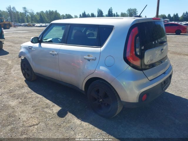 KNDJN2A25H7470108 KIA Soul